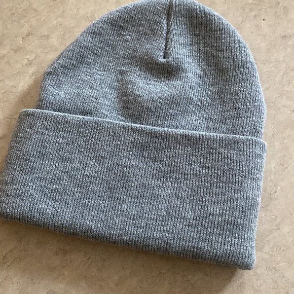 Facebook logo toque or beanie - Picture 3 of 5
